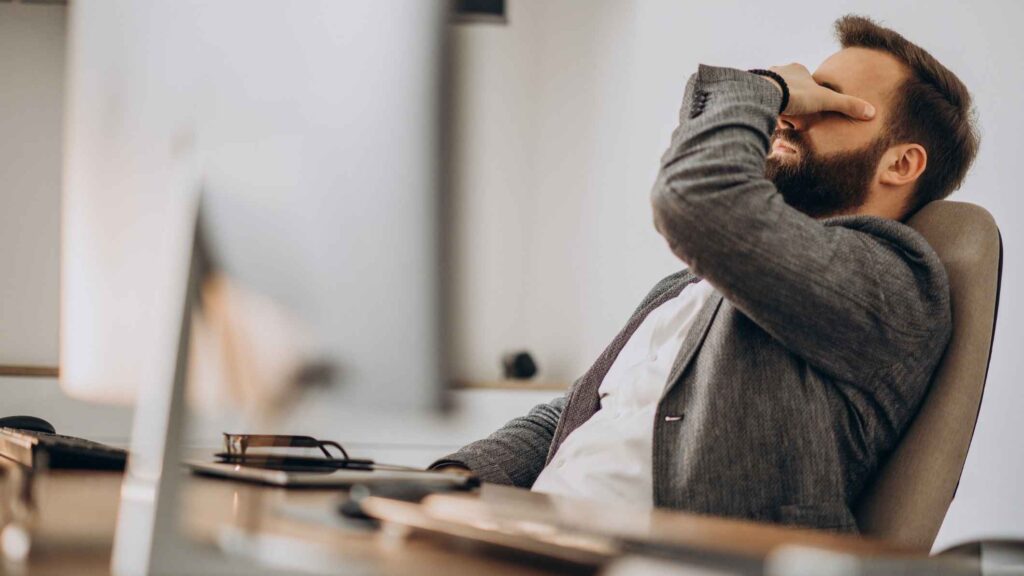 How to Deal with Financial Stress 1 How to Deal with Financial Stress