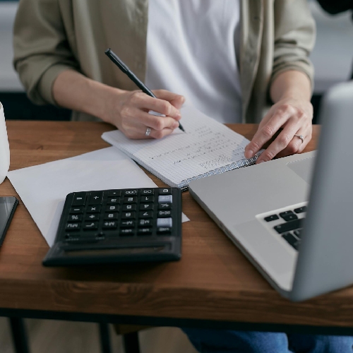 VAT Accounting 4 Focused Financial Calculations and Note-Taking